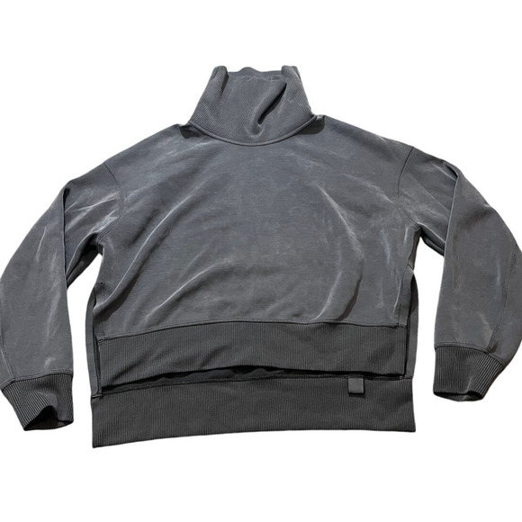 Lululemon Size 2 Softstreme Turtleneck Pullover Sweatshirt Activewear Womens - Picture 1 of 10